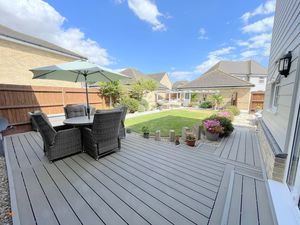 Winterbourne Gardens- click for photo gallery